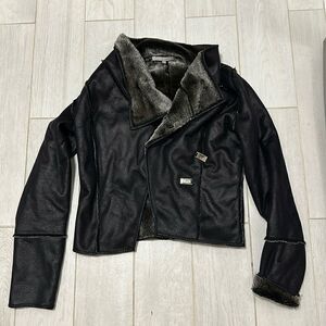 Earl Ruthenburg size 2 Sherpa coat